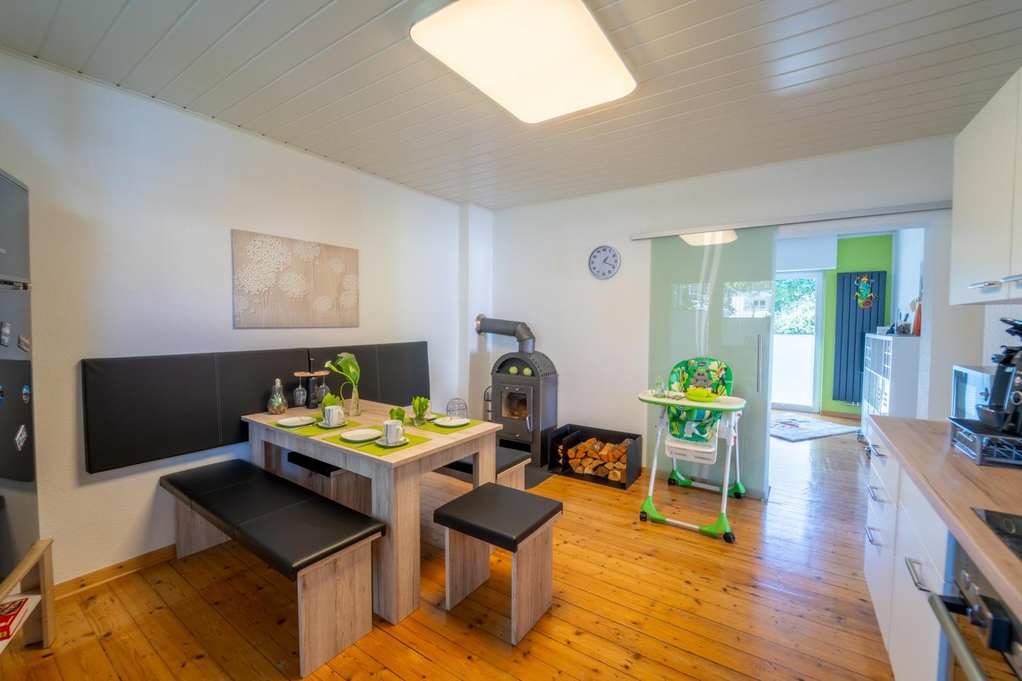 Ferienvilla Koblenz โคเบลนซ์ ภายนอก รูปภาพ