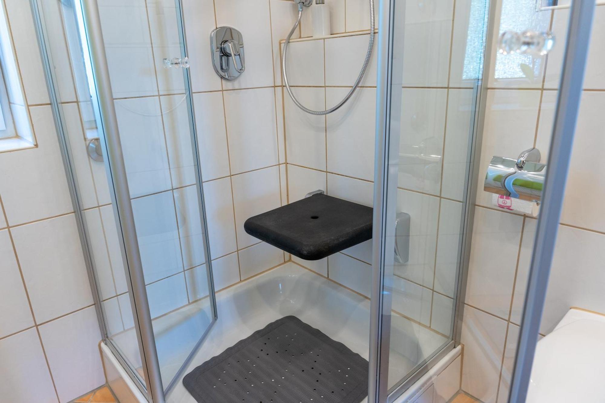 Ferienvilla Koblenz โคเบลนซ์ ภายนอก รูปภาพ