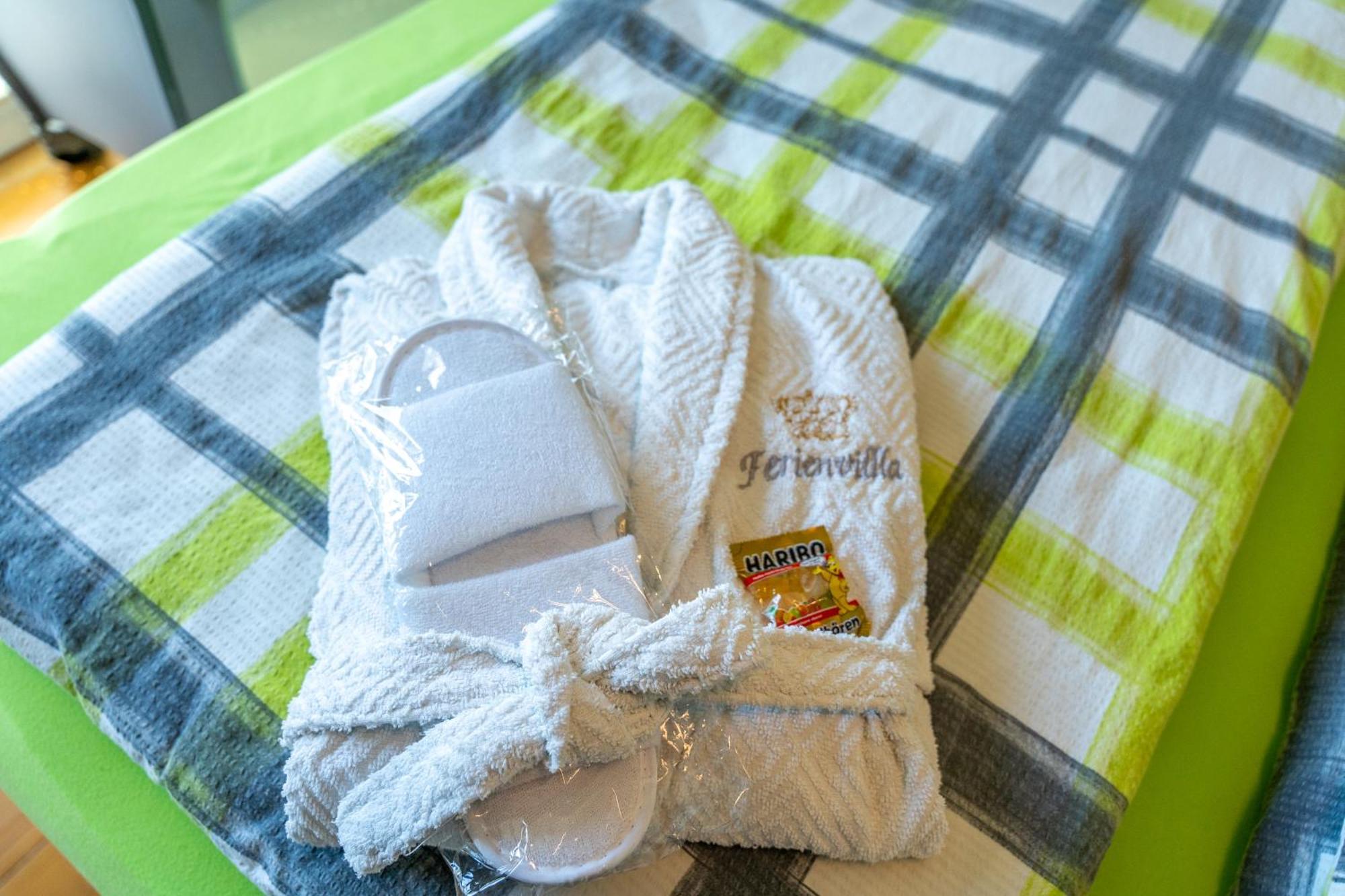 Ferienvilla Koblenz โคเบลนซ์ ภายนอก รูปภาพ