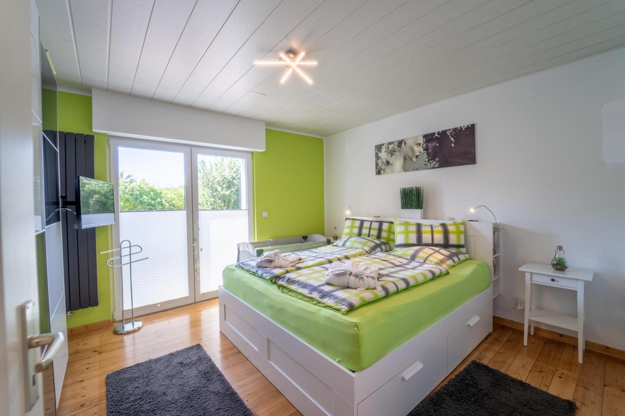 Ferienvilla Koblenz โคเบลนซ์ ภายนอก รูปภาพ